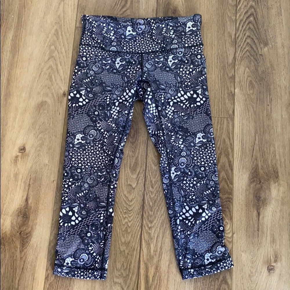 Lululemon leggings